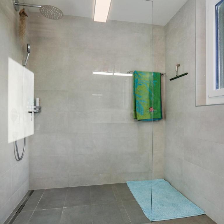 Saillon, maison 5 pers - Terrasse - Parking privé - Haus mit 3 Schlafzimmern - 26