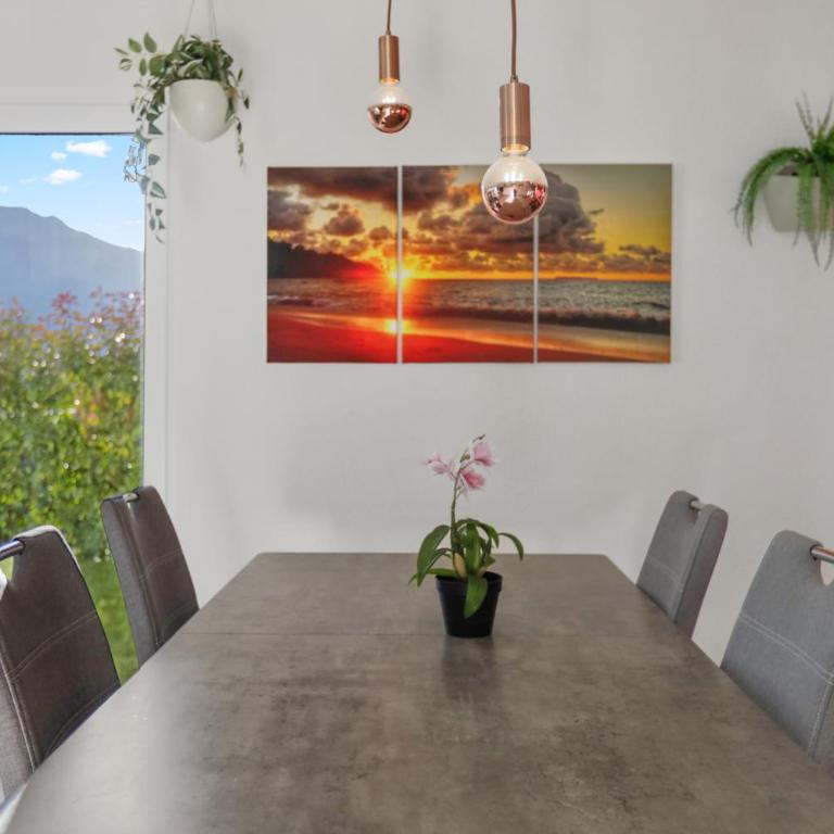 Saillon, maison 5 pers - Terrasse - Parking privé - Haus mit 3 Schlafzimmern - 6