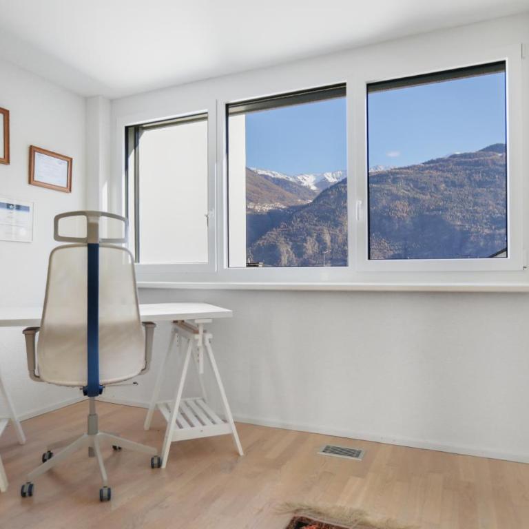 Saillon, maison 5 pers - Terrasse - Parking privé - Haus mit 3 Schlafzimmern - 36