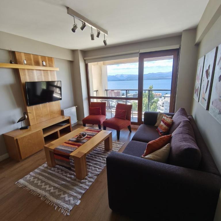 Departamentos Adenhue - Apartment with Lake View - 23