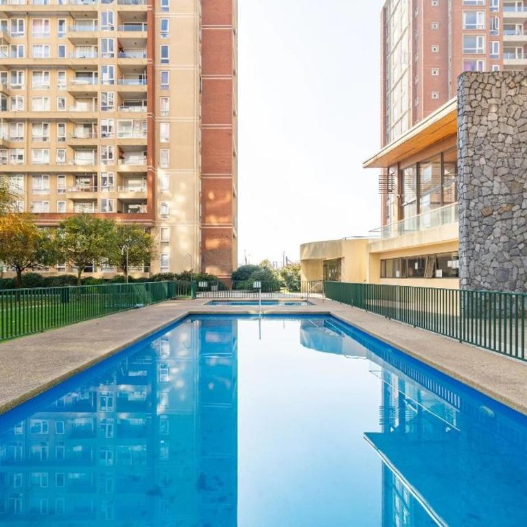 Departamento frente a mall y cerca aeropuerto - One-Bedroom Apartment - 13