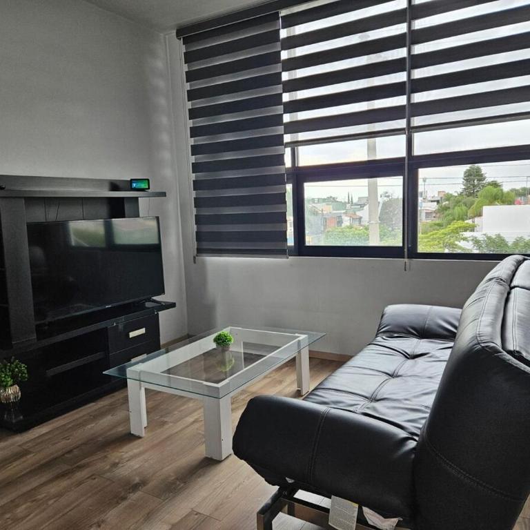 Departamento moderno cerca de Distrito La Perla, Guadalajara - Apartamento de 3 dormitorios - Planta Alta - 13