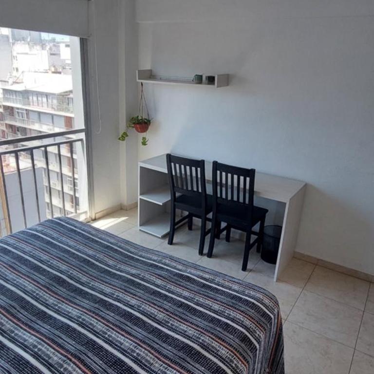 A metros del mar, con todo al alcance locales y shopping a pasos - Two-Bedroom Apartment - 7