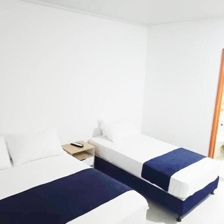 Casa Manantial - Three-Bedroom Home - 10