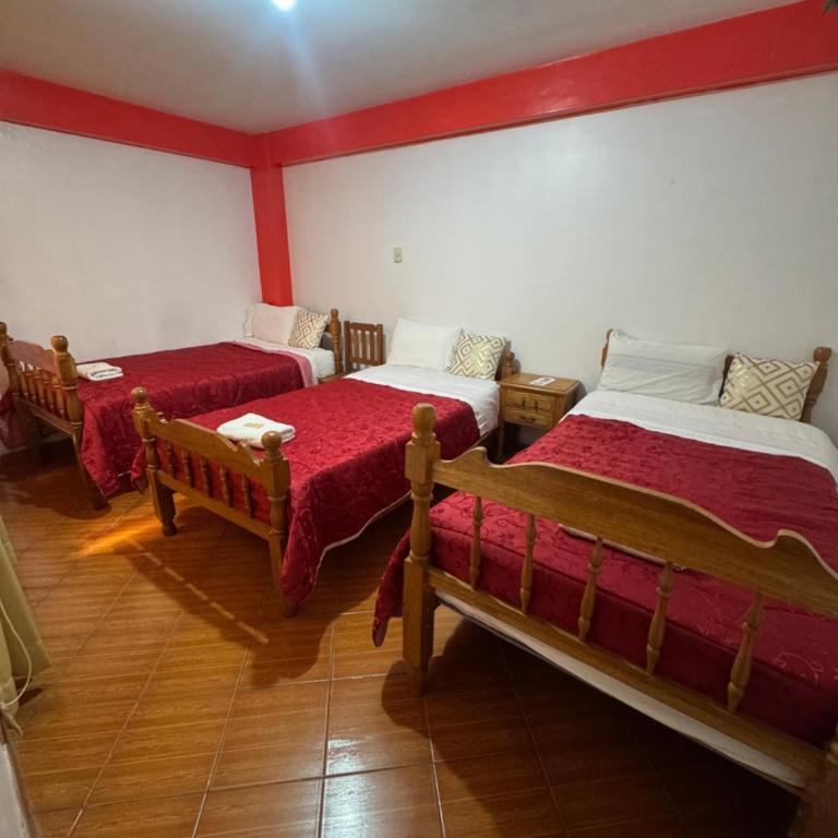 Lhotse Hostel B&B - Habitación Triple con baño compartido - 1