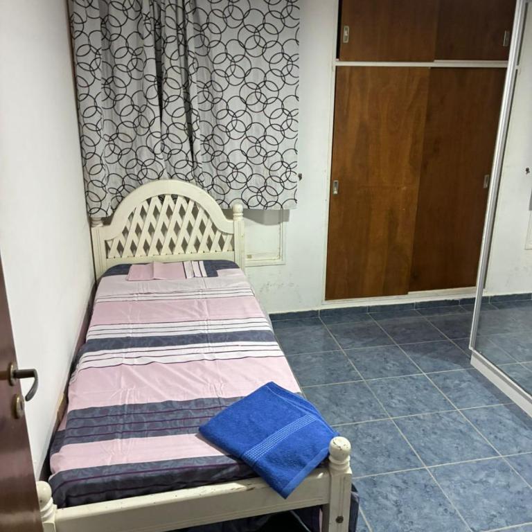 Ubicación inmejorable - Three-Bedroom Apartment - 2