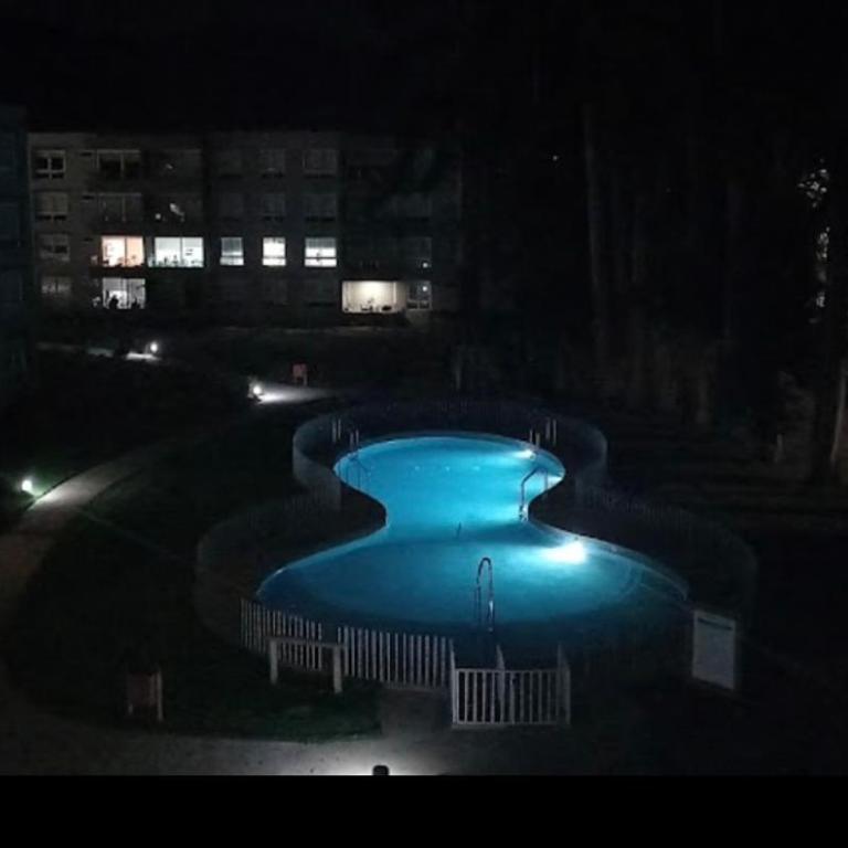 Confortable departamento, full equipado, a 10 min de hermosas playas caminando por el lindo Paseo puyai - Two-Bedroom Apartment - 5