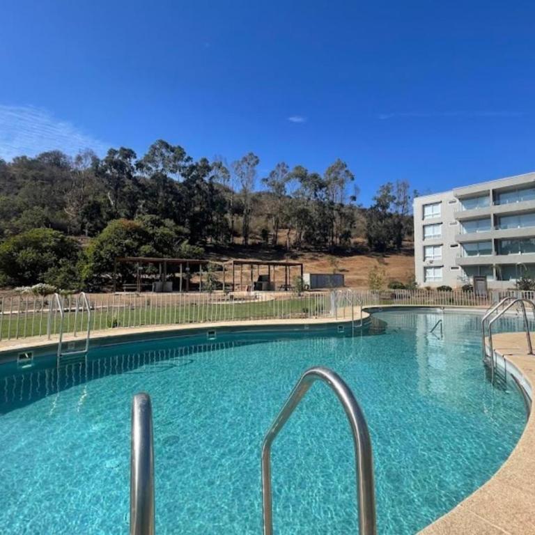Confortable departamento, full equipado, a 10 min de hermosas playas caminando por el lindo Paseo puyai - Two-Bedroom Apartment - 1