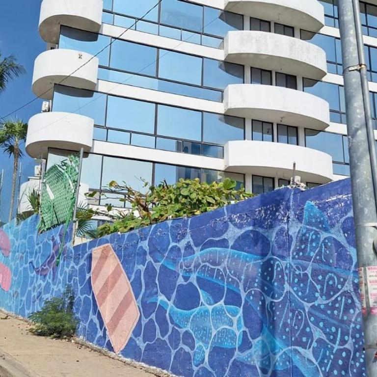 Departamento con ubicacion priviligiada cerca de la playa - Apartamento de 2 dormitorios - 4