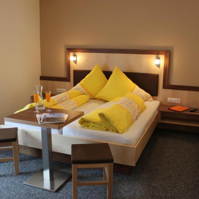 Haus Alpina & Landhaus Schöpf - Apartment mit 1 Schlafzimmer und Balkon - 8
