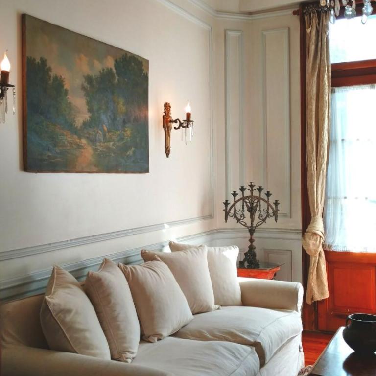 Parisian Style Apartment in the hearth of Buenos Aires - Three-Bedroom Apartment - 32
