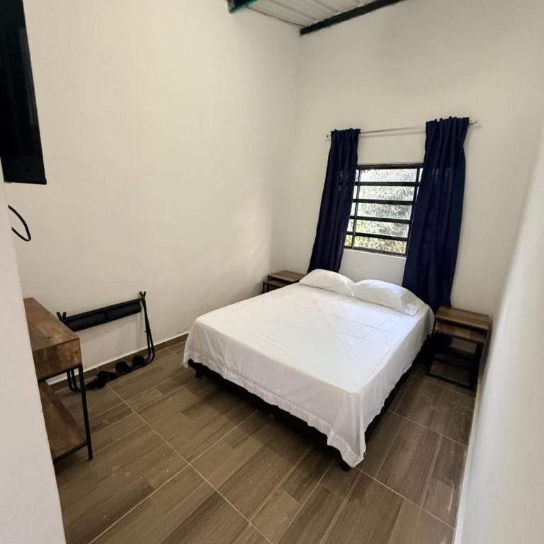 Villa Esther - Finca campestre en Mesitas del Colegio - Four-Bedroom Vacation Home - 3