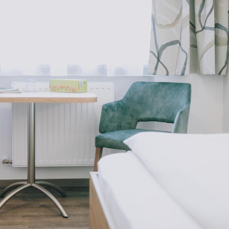 Pension Monika, Bed & Breakfast, Kitzsteinhorn views - Einzelzimmer - 10