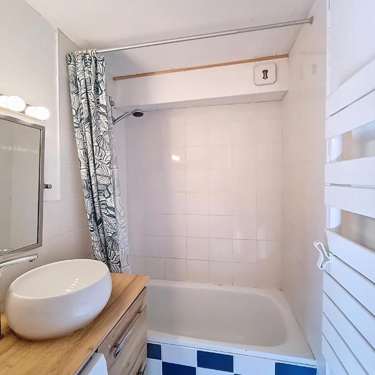 Okoume-Appartement-4pers-Proche centre - Appartement - 5