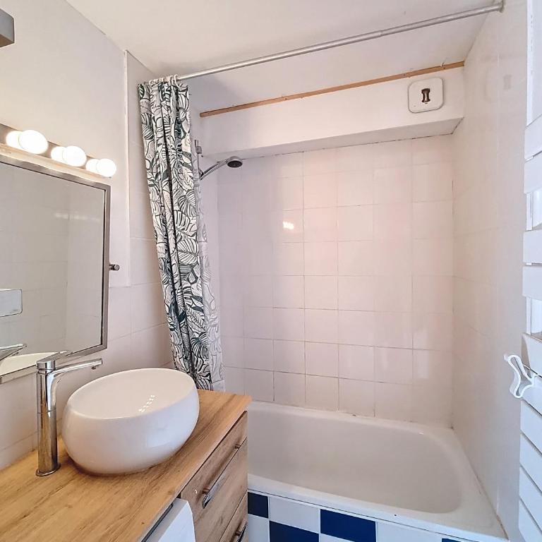 Okoume-Appartement-4pers-Proche centre - Appartement - 10