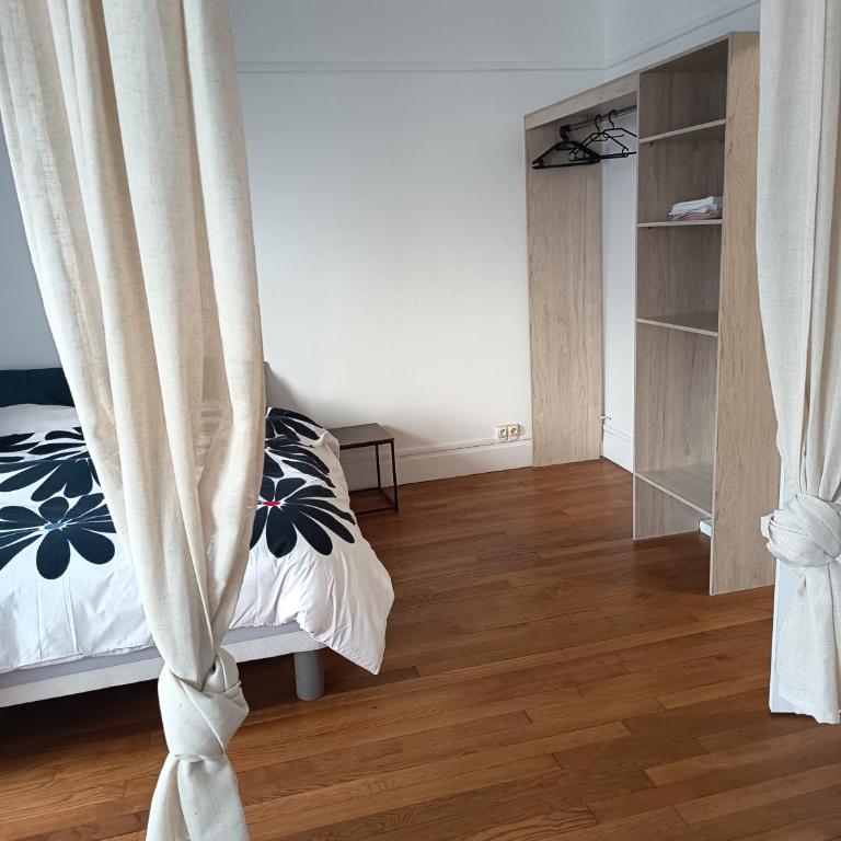 Visitor's house - Chambre Double ou Lits Jumeaux - 9