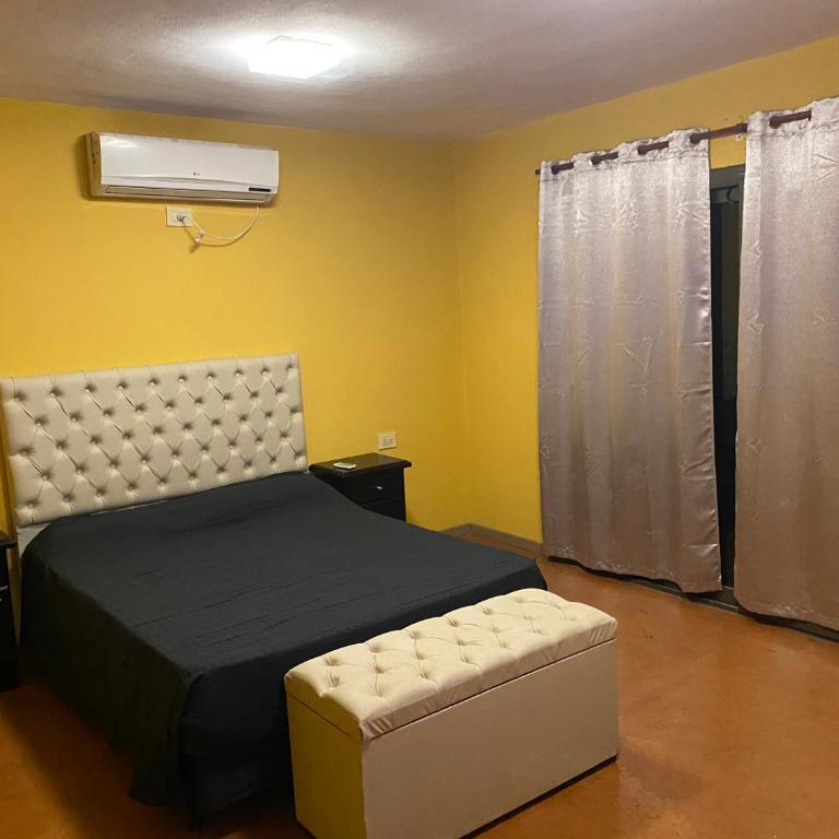 Casa de verano - alquiler temporario - Four-Bedroom House - 2