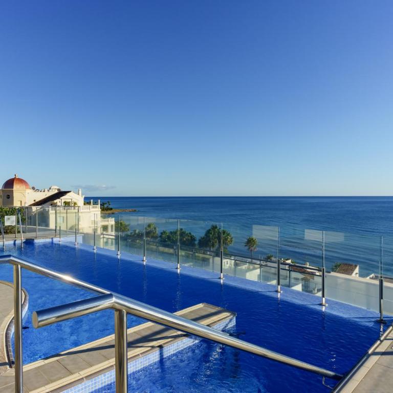 Cosmo Beach Serenity - Apartamento con vistas al mar - 2