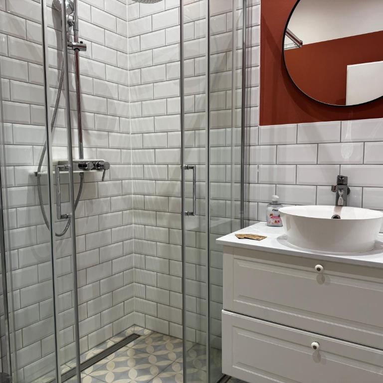 Hirschenhof Apartments - Deluxe Apartment - 9