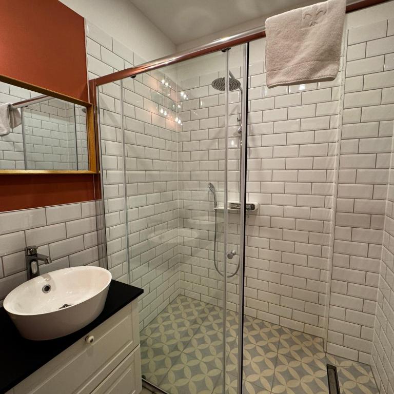 Hirschenhof Apartments - Deluxe Apartment mit 1 Schlafzimmer - 3