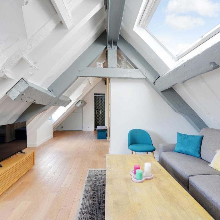 Bright 4P studio in the heart of Paris Marais Rivoli - Apartment - 2