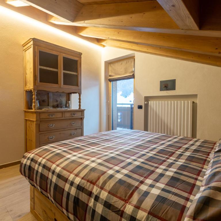 Baita Crosc Livigno - Appartamento con 3 Camere da Letto - 16