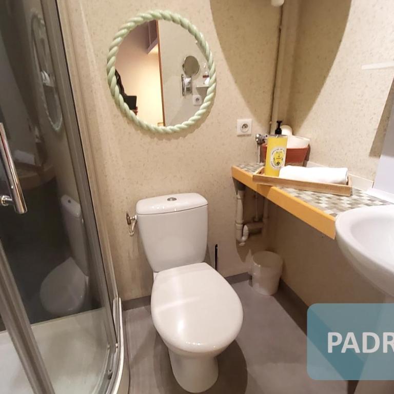 Au Berceau de Bernadette - Bernadette's cradle - Near Bernadette'House - Chambre Double Standard avec Balcon - 13