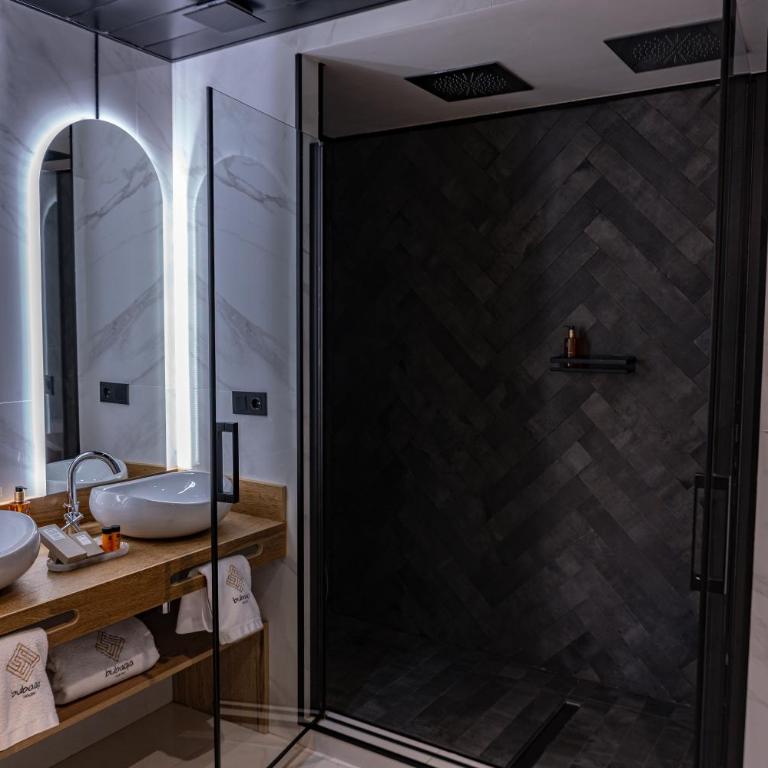 Bubaqia House - Suites Boutique - Deluxe Suite - 9