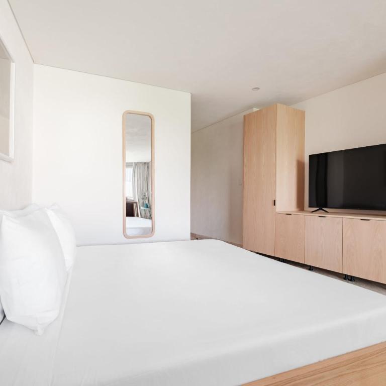 PAR 201 - Apartment - 13