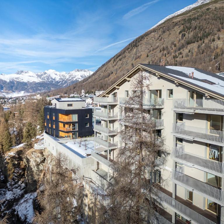 A&Y Signature Lodge St Moritz Pontresina Spa - Apartment mit 3 Schlafzimmern und Bergblick - 36