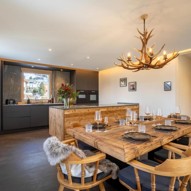 A&Y Signature Lodge St Moritz Pontresina Spa - Apartment mit 3 Schlafzimmern und Bergblick - 1