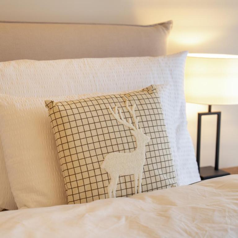 A&Y Signature Lodge St Moritz Pontresina Spa - Apartment mit 3 Schlafzimmern und Bergblick - 59