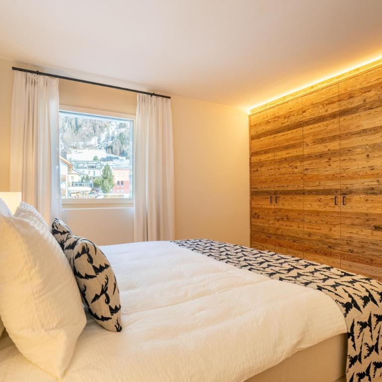 A&Y Signature Lodge St Moritz Pontresina Spa - Apartment mit 3 Schlafzimmern und Bergblick - 23