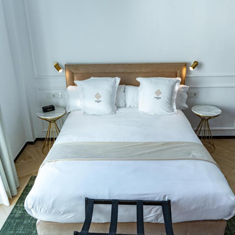 Bubaqia House - Suites Boutique - Family Suite - 13