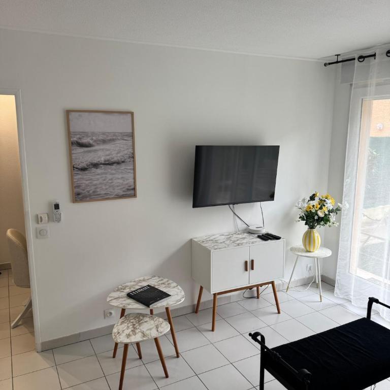Mon Appart avec Terrasse et Piscine - Appartement avec Terrasse - 4