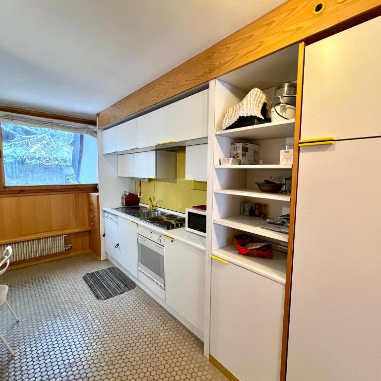 Trilocale Ville Golf 22 - Appartamento con 2 Camere da Letto e Terrazza - 10