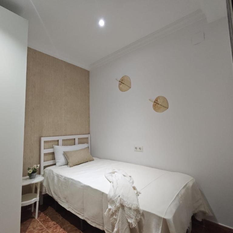 Apartamento 2 dormitorios en centro histórico de Málaga, junto a Plaza de la Merced - Two-Bedroom Apartment - 3