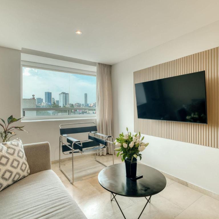 QRO 303 - Apartment - 2