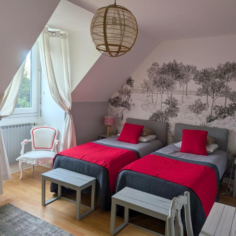 Plage du Pont - Chambres d'Hôtes - Habitación con cama extragrande y vistas al jardín - 2