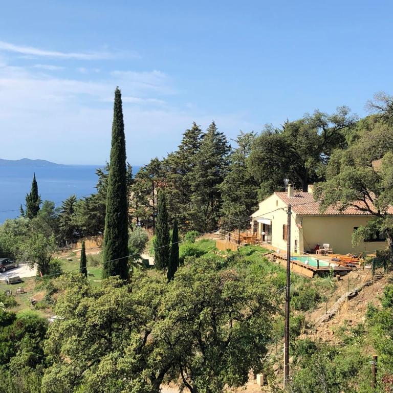 Nouveau ! pleine nature et vue mer au Lavandou - Villa 3 Chambres - 8