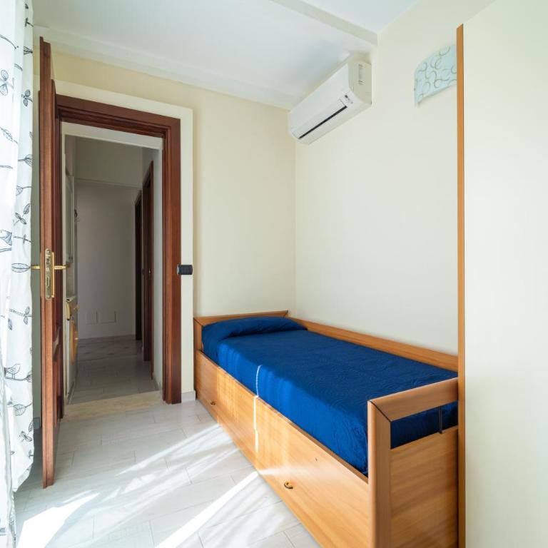 Sea Vibes Apartment - Two-Bedroom Apartment with Terrace - 29