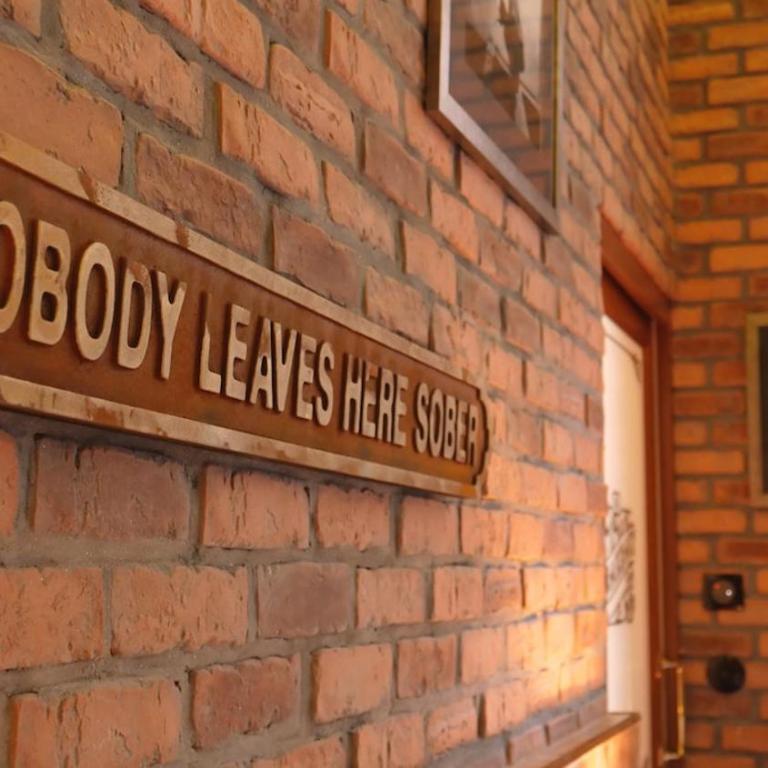Love Room & Speakeasy - One-Bedroom Apartment - 59