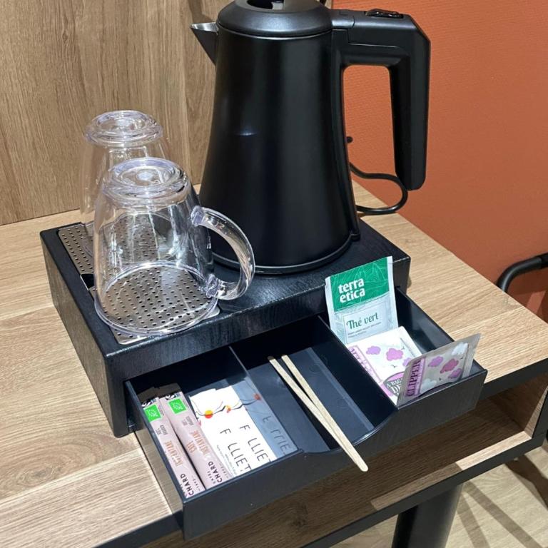 Hôtel Icare - Standard Doppelzimmer mit Dusche - 6