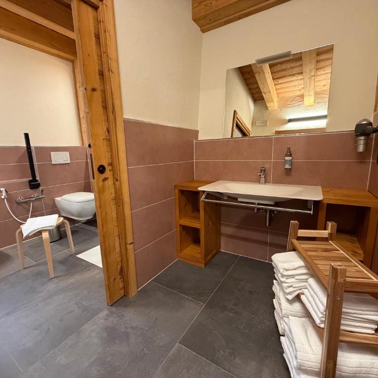 Les Chalets de Pierrot - Habitación Cuádruple Estándar - 9