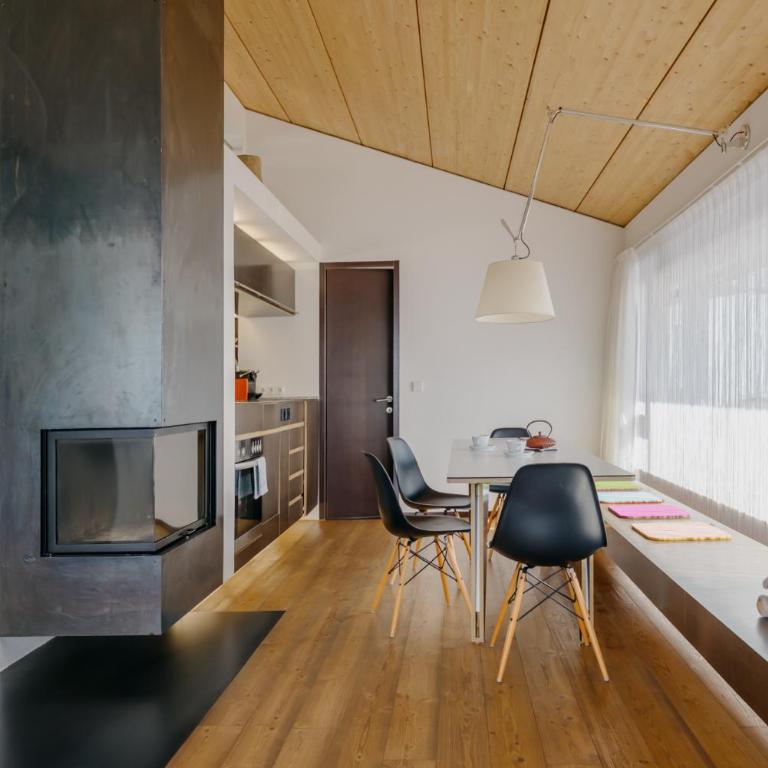 LAMA Appartement - Apartment mit 2 Schlafzimmern und Balkon - 3