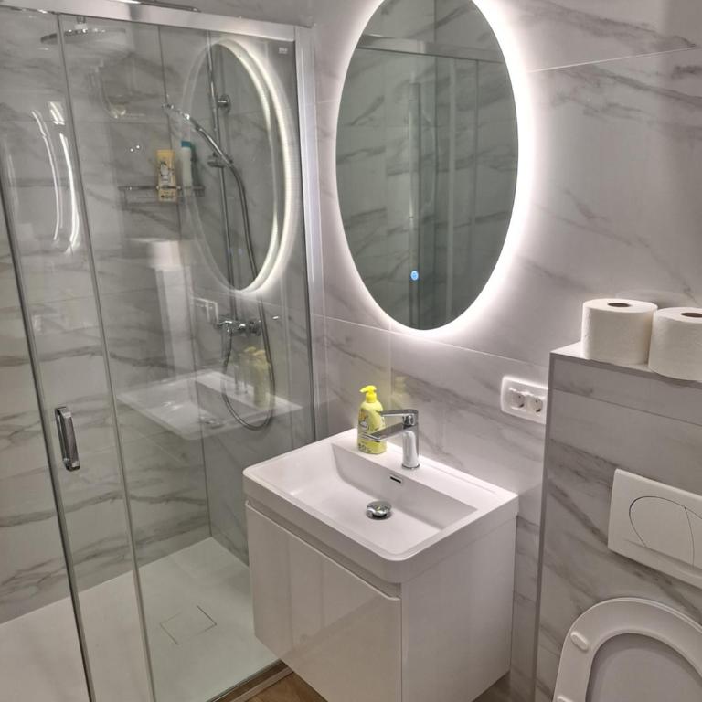 Apartments Luma - One-Bedroom Apartment - 2