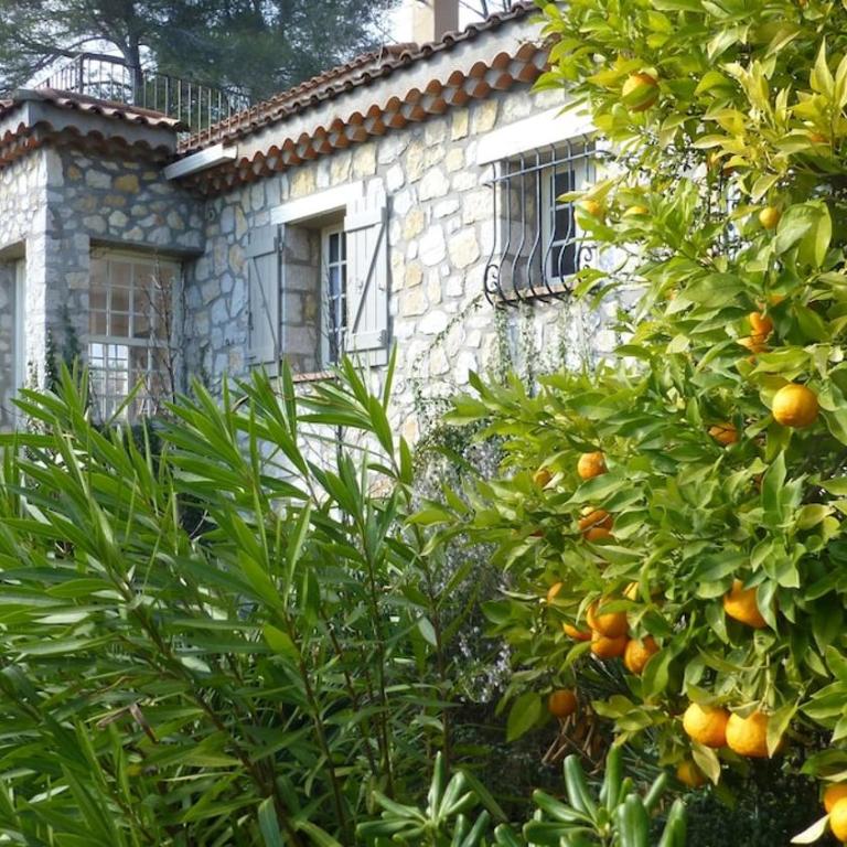 Charming villa - perfectly located - Villa with Private Pool - 9