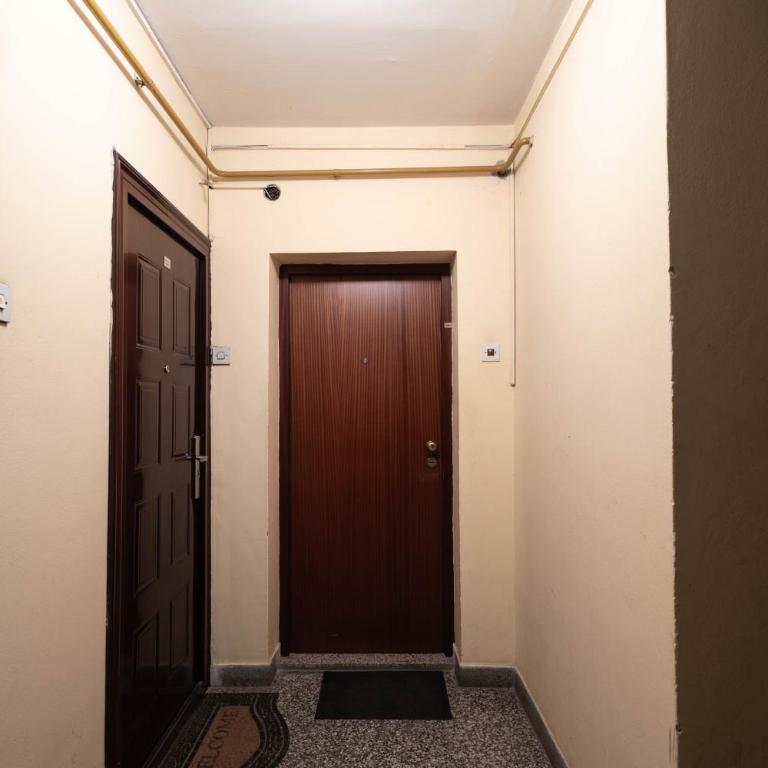 Suburban Escape 1 - One-Bedroom Apartment - 46