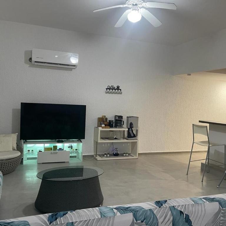 Con acceso directo a la playa y totalmente equipado - Apartamento de 2 dormitorios - 36