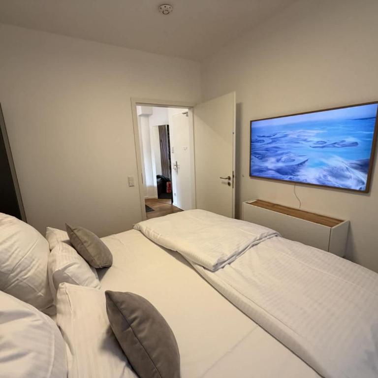 GoldenKey-Suites - Luxury Suite 'Rathausplatz' - Overlooking the Main Square - Air Conditioning & Elevator - Apartamento - 8